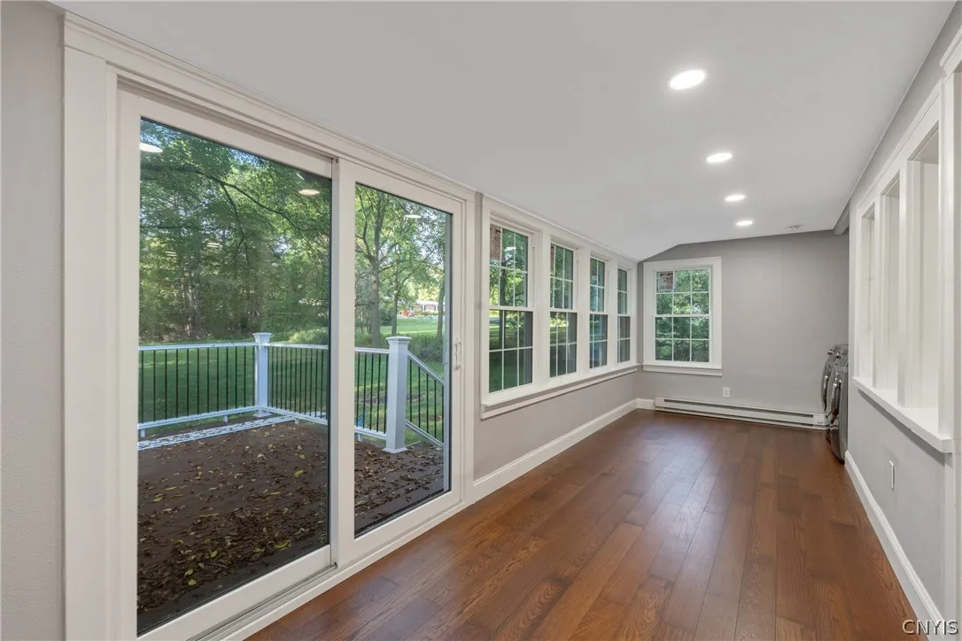 4942 West Seneca, Onondaga, New York 13215, Onondaga, New York 13215, 4 Bedroom Bedrooms, 6 Room Rooms,2 BathroomBathrooms,Residential Lease,For Rent,4942 West Seneca, Onondaga, New York 13215,0,S1724737