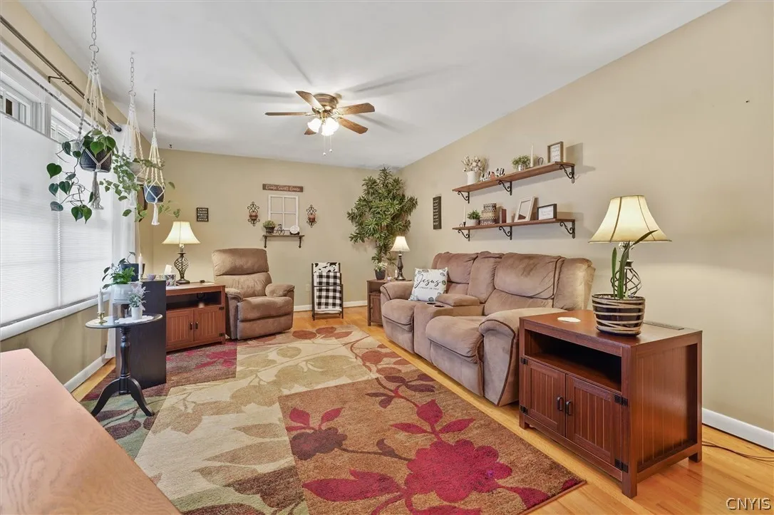 2198 County Route 7, Oswego, New York 13126, Oswego, New York 13126, 3 Bedroom Bedrooms, 8 Room Rooms,2 BathroomBathrooms,Residential,For Sale,2198 County Route 7, Oswego, New York 13126,0,S1724717