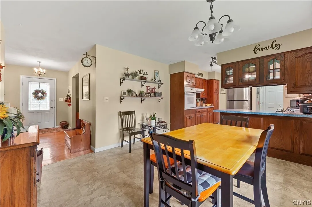2198 County Route 7, Oswego, New York 13126, Oswego, New York 13126, 3 Bedroom Bedrooms, 8 Room Rooms,2 BathroomBathrooms,Residential,For Sale,2198 County Route 7, Oswego, New York 13126,0,S1724717