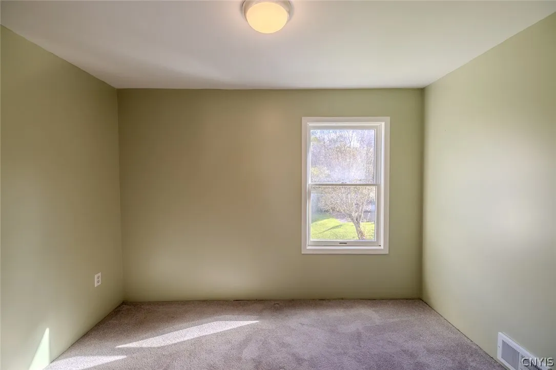24 Chase Street, Auburn, New York 13021, Auburn, New York 13021, 3 Bedroom Bedrooms, 6 Room Rooms,2 BathroomBathrooms,Residential,For Sale,24 Chase Street, Auburn, New York 13021,0,S1724645