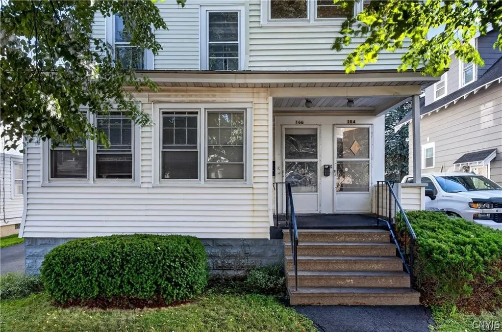 164-66 Loma Avenue, Syracuse, New York 13208, Syracuse, New York 13208, 4 Bedroom Bedrooms, ,2 BathroomBathrooms,Residential,For Sale,164-66 Loma Avenue, Syracuse, New York 13208,0,S1724745