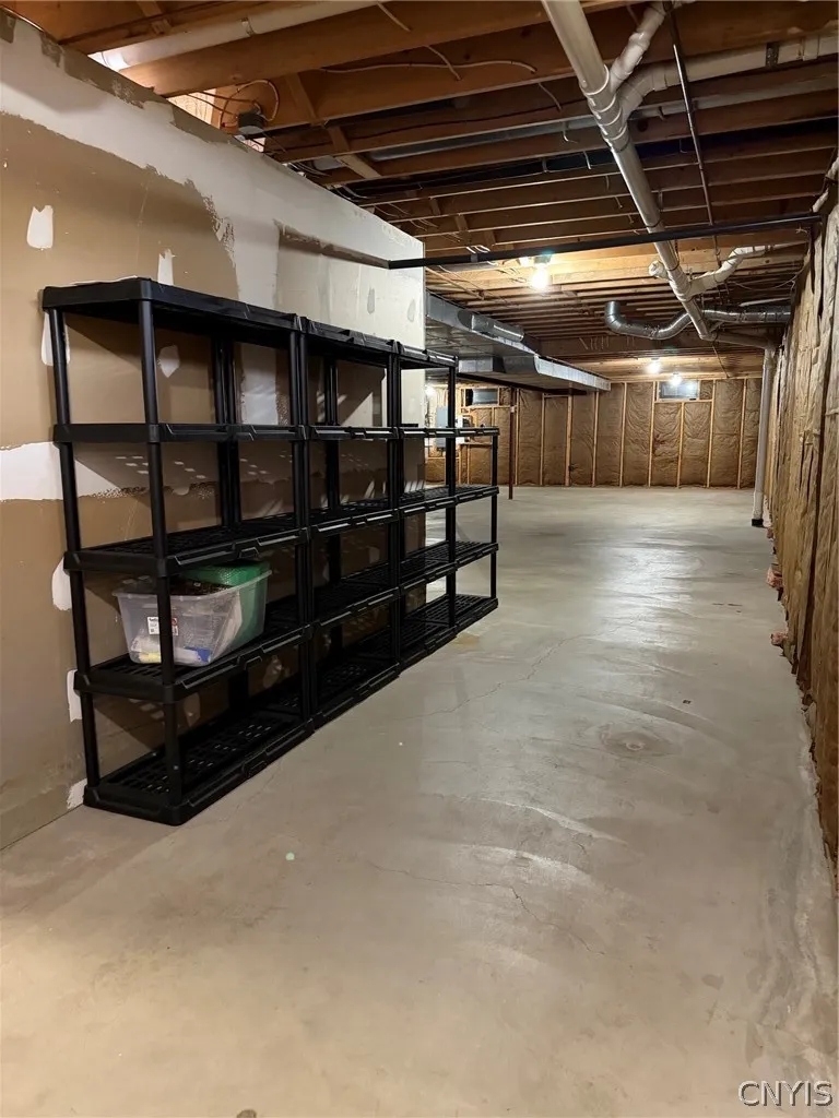 25 Slaytonbush Road, Whitestown, New York 13492, Whitestown, New York 13492, 4 Bedroom Bedrooms, 8 Room Rooms,4 BathroomBathrooms,Residential,For Sale,25 Slaytonbush Road, Whitestown, New York 13492,0,S1724824