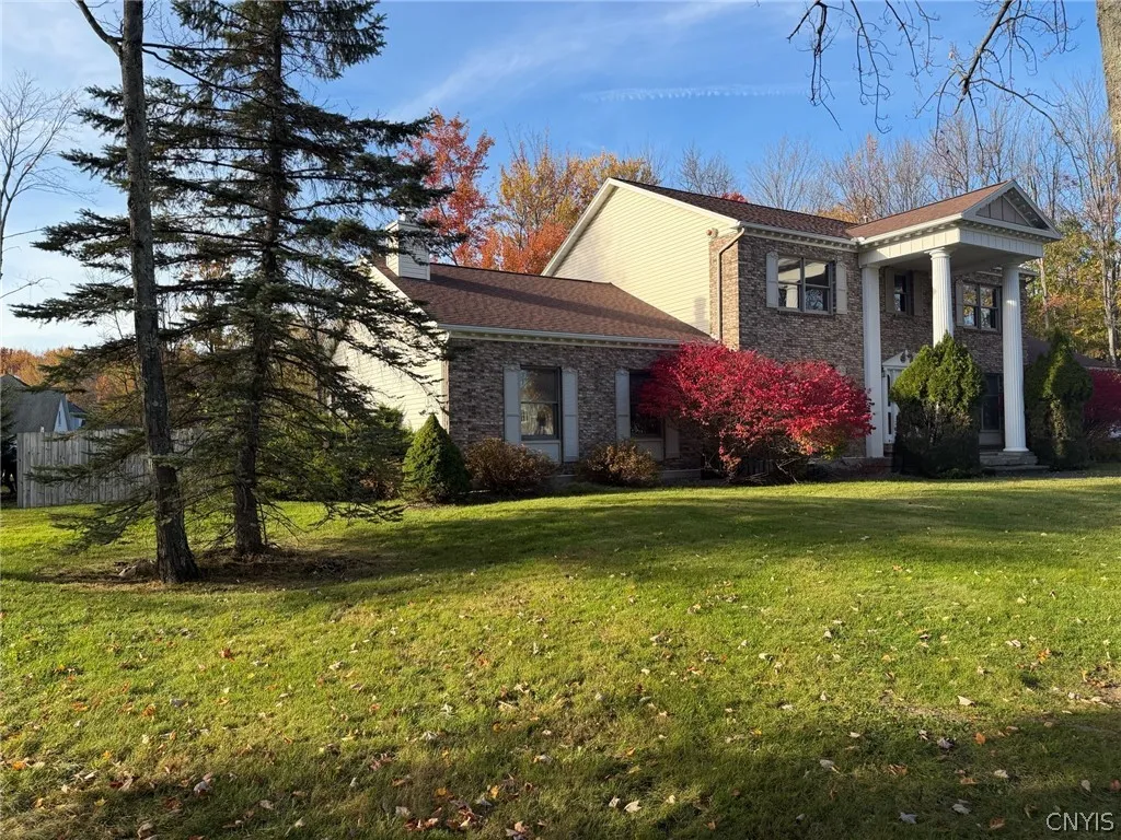 25 Slaytonbush Road, Whitestown, New York 13492, Whitestown, New York 13492, 4 Bedroom Bedrooms, 8 Room Rooms,4 BathroomBathrooms,Residential,For Sale,25 Slaytonbush Road, Whitestown, New York 13492,0,S1724824