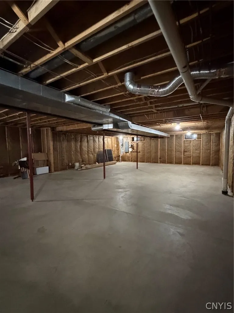 25 Slaytonbush Road, Whitestown, New York 13492, Whitestown, New York 13492, 4 Bedroom Bedrooms, 8 Room Rooms,4 BathroomBathrooms,Residential,For Sale,25 Slaytonbush Road, Whitestown, New York 13492,0,S1724824
