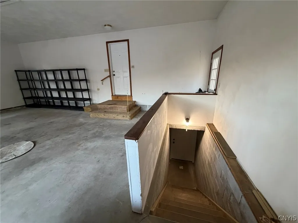 25 Slaytonbush Road, Whitestown, New York 13492, Whitestown, New York 13492, 4 Bedroom Bedrooms, 8 Room Rooms,4 BathroomBathrooms,Residential,For Sale,25 Slaytonbush Road, Whitestown, New York 13492,0,S1724824