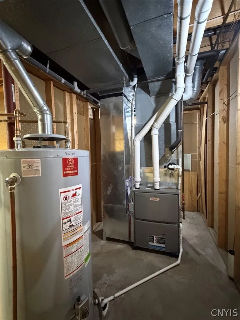 25 Slaytonbush Road, Whitestown, New York 13492, Whitestown, New York 13492, 4 Bedroom Bedrooms, 8 Room Rooms,4 BathroomBathrooms,Residential,For Sale,25 Slaytonbush Road, Whitestown, New York 13492,0,S1724824