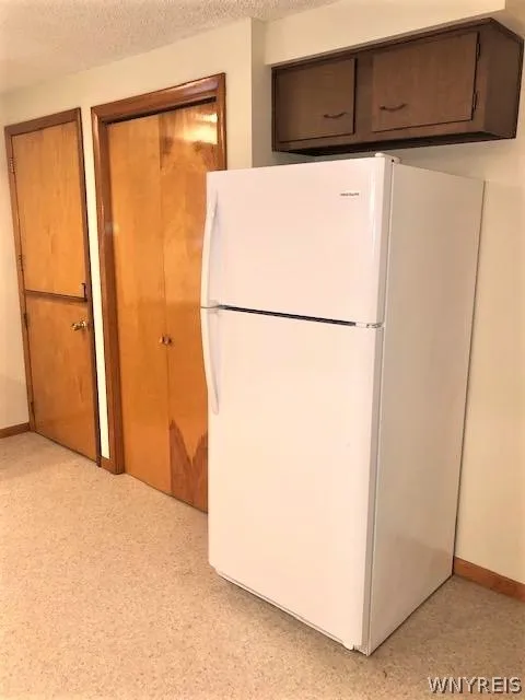 44 Oehman Boulevard Upper, Cheektowaga, New York 1, Cheektowaga, New York 14225, 2 Bedroom Bedrooms, 5 Room Rooms,1 BathroomBathrooms,Residential Lease,For Rent,44 Oehman Boulevard Upper, Cheektowaga, New York 1,0,B1722785