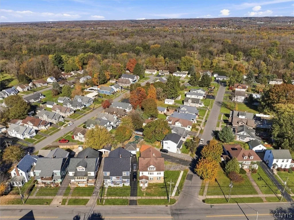 88 Whitesboro Street, Whitestown, New York 13495, Whitestown, New York 13495, 4 Bedroom Bedrooms, ,4 BathroomBathrooms,Residential,For Sale,88 Whitesboro Street, Whitestown, New York 13495,0,S1724884