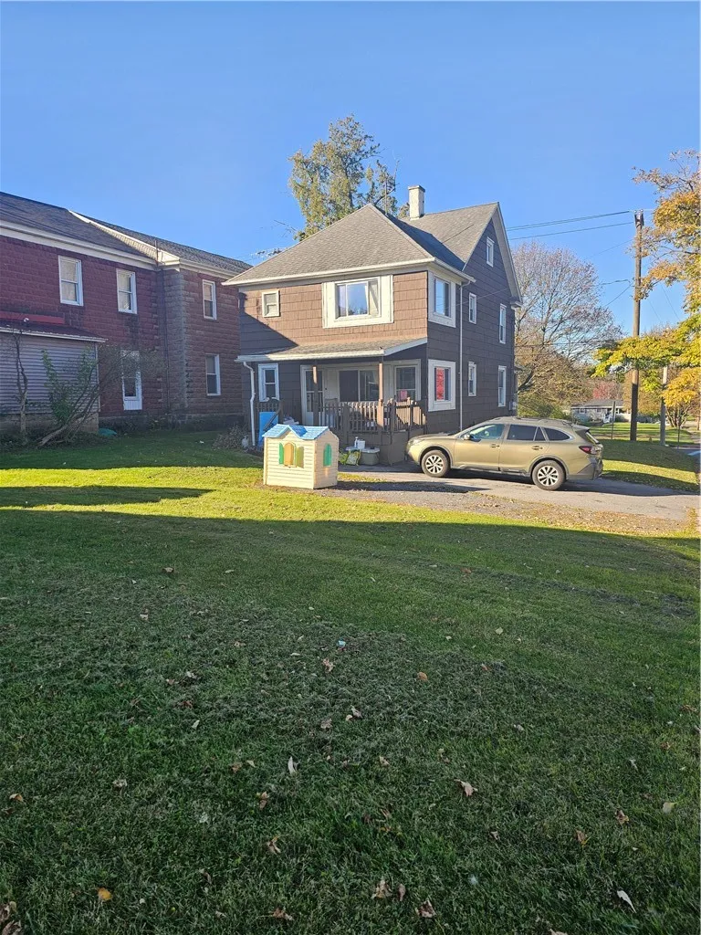 146 Washington Street, Auburn, New York 13021, Auburn, New York 13021, 4 Bedroom Bedrooms, ,2 BathroomBathrooms,Residential,For Sale,146 Washington Street, Auburn, New York 13021,0,R1724886
