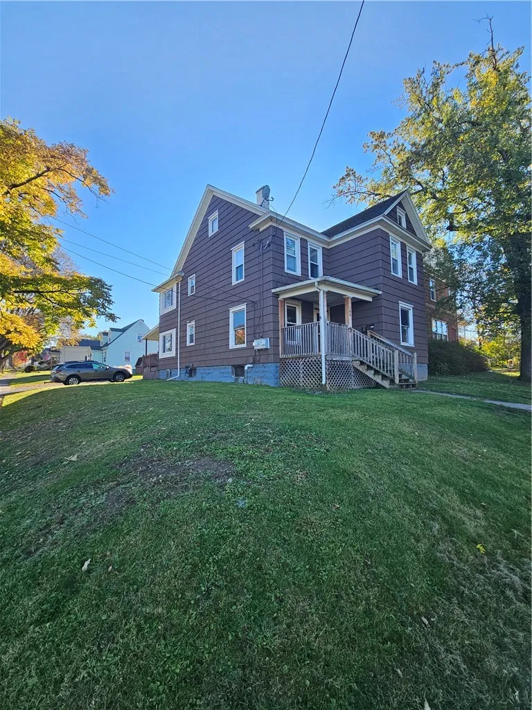146 Washington Street, Auburn, New York 13021, Auburn, New York 13021, 4 Bedroom Bedrooms, ,2 BathroomBathrooms,Residential,For Sale,146 Washington Street, Auburn, New York 13021,0,R1724886