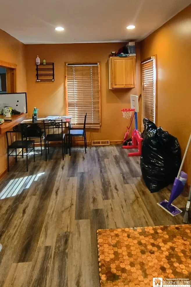 205 West Green Street, Olean, New York 14760, Olean, New York 14760, 4 Bedroom Bedrooms, 8 Room Rooms,1 BathroomBathrooms,Residential,For Sale,205 West Green Street, Olean, New York 14760,0,R1724876