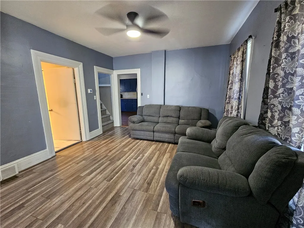 17 Washington Avenue, Batavia City, New York 14020, Batavia City, New York 14020, 4 Bedroom Bedrooms, 10 Room Rooms,2 BathroomBathrooms,Residential,For Sale,17 Washington Avenue, Batavia City, New York 14020,0,R1724896