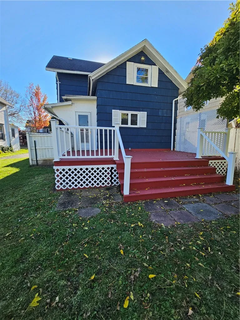 17 Washington Avenue, Batavia City, New York 14020, Batavia City, New York 14020, 4 Bedroom Bedrooms, 10 Room Rooms,2 BathroomBathrooms,Residential,For Sale,17 Washington Avenue, Batavia City, New York 14020,0,R1724896