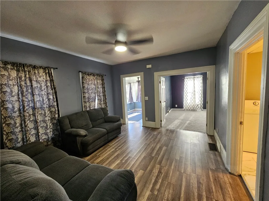 17 Washington Avenue, Batavia City, New York 14020, Batavia City, New York 14020, 4 Bedroom Bedrooms, 10 Room Rooms,2 BathroomBathrooms,Residential,For Sale,17 Washington Avenue, Batavia City, New York 14020,0,R1724896
