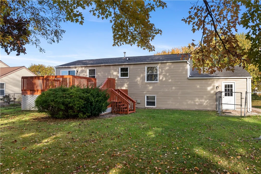 170 Brandy Wine Terrace South, Henrietta, New York, Henrietta, New York 14623, 4 Bedroom Bedrooms, 8 Room Rooms,2 BathroomBathrooms,Residential,For Sale,170 Brandy Wine Terrace South, Henrietta, New York,0,R1724127