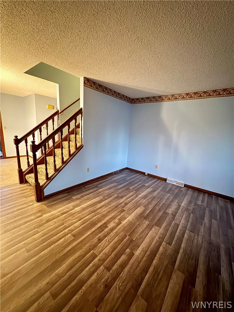 138 Rebecca Park, Buffalo, New York 14207, Buffalo, New York 14207, 3 Bedroom Bedrooms, 5 Room Rooms,1 BathroomBathrooms,Residential,For Sale,138 Rebecca Park, Buffalo, New York 14207,0,B1724588