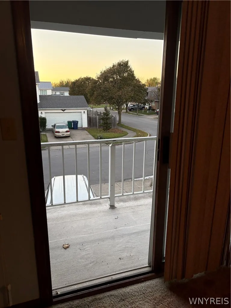 138 Rebecca Park, Buffalo, New York 14207, Buffalo, New York 14207, 3 Bedroom Bedrooms, 5 Room Rooms,1 BathroomBathrooms,Residential,For Sale,138 Rebecca Park, Buffalo, New York 14207,0,B1724588