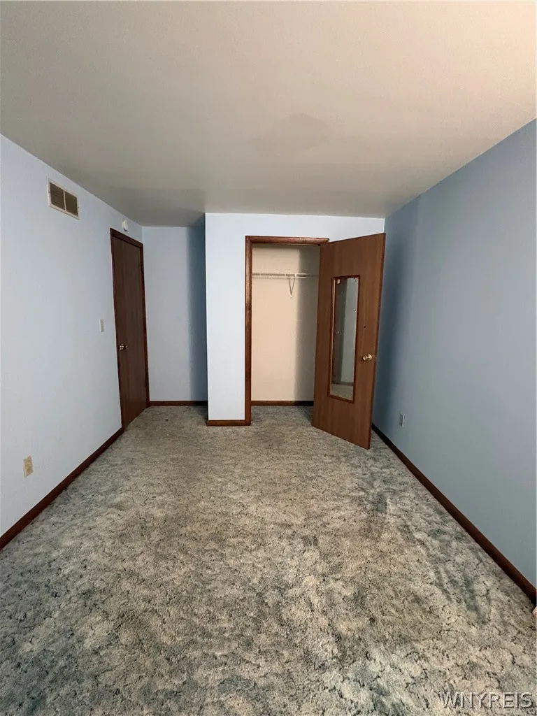 138 Rebecca Park, Buffalo, New York 14207, Buffalo, New York 14207, 3 Bedroom Bedrooms, 5 Room Rooms,1 BathroomBathrooms,Residential,For Sale,138 Rebecca Park, Buffalo, New York 14207,0,B1724588