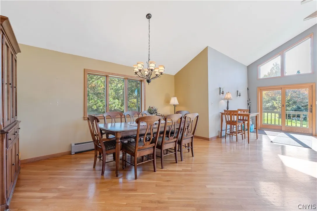 3183 Windy Hill Lane, Manlius, New York 13104, Manlius, New York 13104, 3 Bedroom Bedrooms, 7 Room Rooms,3 BathroomBathrooms,Residential,For Sale,3183 Windy Hill Lane, Manlius, New York 13104,0,S1723702