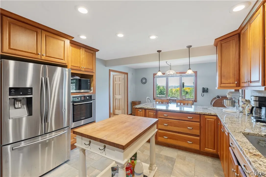 3183 Windy Hill Lane, Manlius, New York 13104, Manlius, New York 13104, 3 Bedroom Bedrooms, 7 Room Rooms,3 BathroomBathrooms,Residential,For Sale,3183 Windy Hill Lane, Manlius, New York 13104,0,S1723702