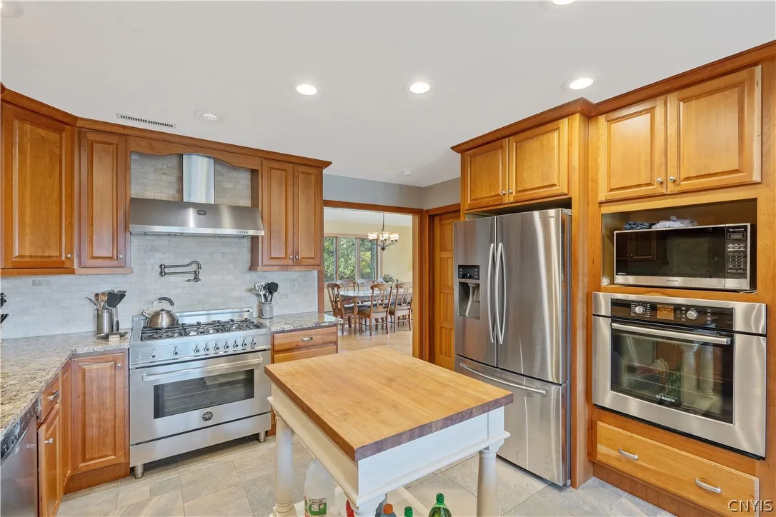 3183 Windy Hill Lane, Manlius, New York 13104, Manlius, New York 13104, 3 Bedroom Bedrooms, 7 Room Rooms,3 BathroomBathrooms,Residential,For Sale,3183 Windy Hill Lane, Manlius, New York 13104,0,S1723702