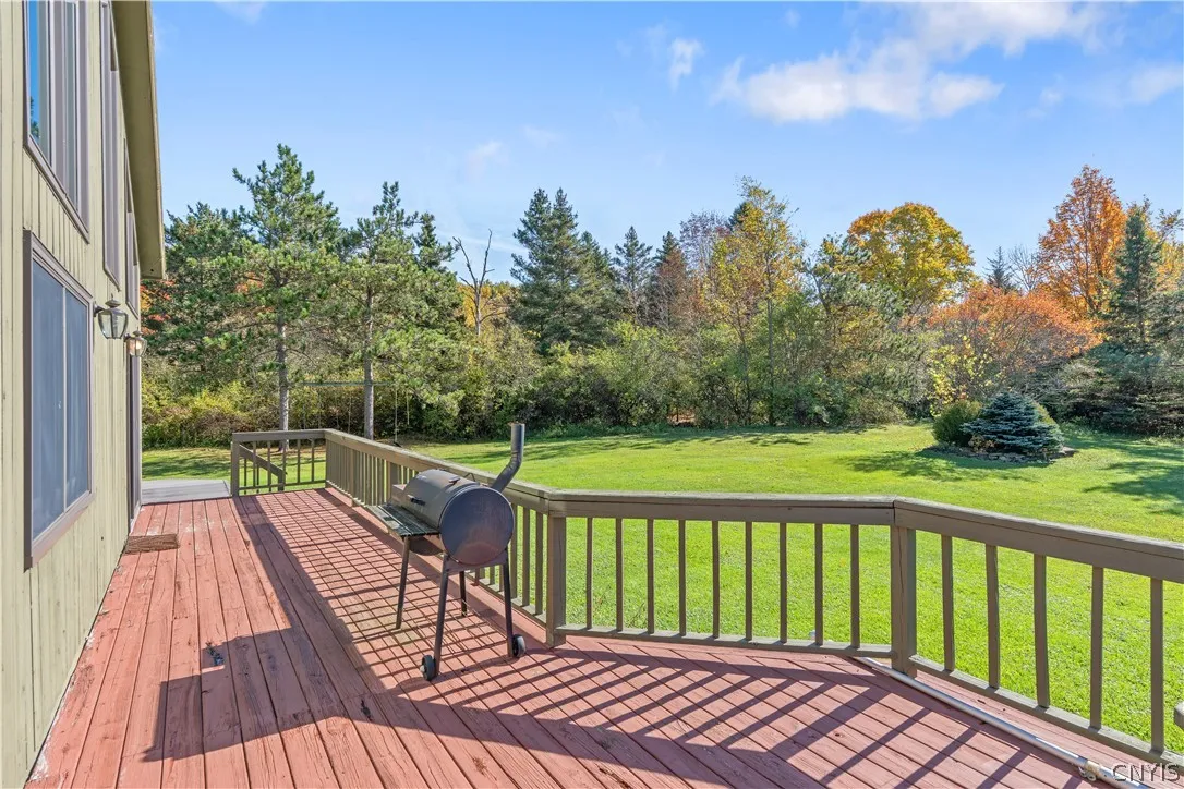 3183 Windy Hill Lane, Manlius, New York 13104, Manlius, New York 13104, 3 Bedroom Bedrooms, 7 Room Rooms,3 BathroomBathrooms,Residential,For Sale,3183 Windy Hill Lane, Manlius, New York 13104,0,S1723702