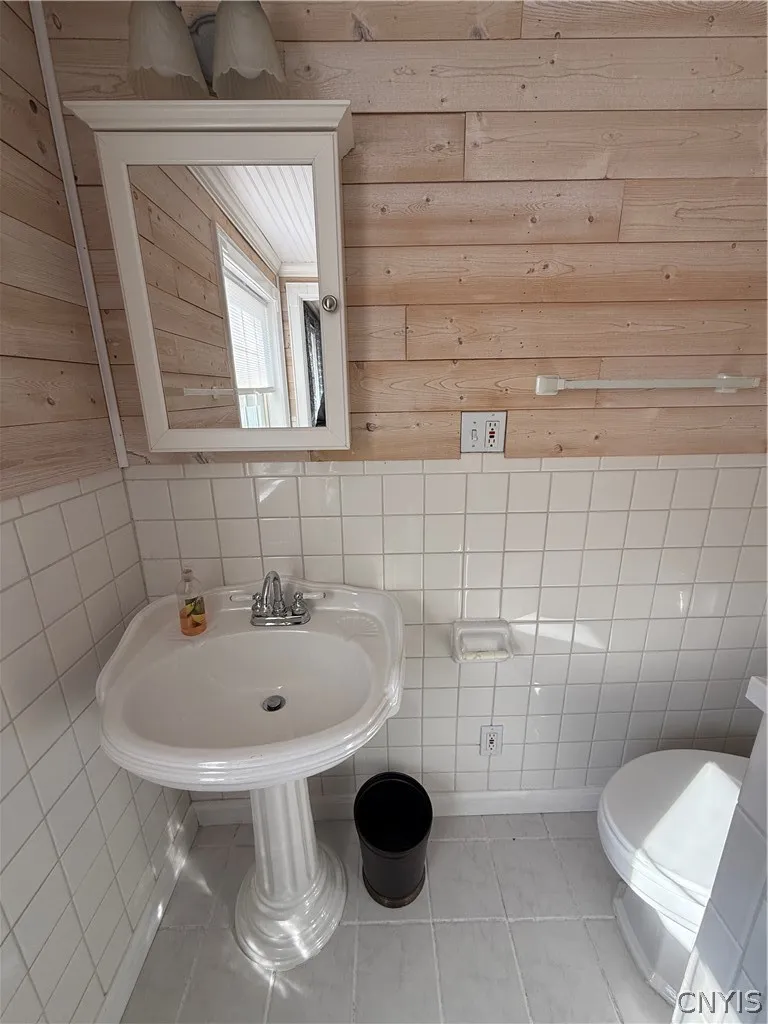 106 Snyder Road, Sandy Creek, New York 13083, Sandy Creek, New York 13083, 6 Bedroom Bedrooms, 10 Room Rooms,3 BathroomBathrooms,Residential,For Sale,106 Snyder Road, Sandy Creek, New York 13083,0,S1724901
