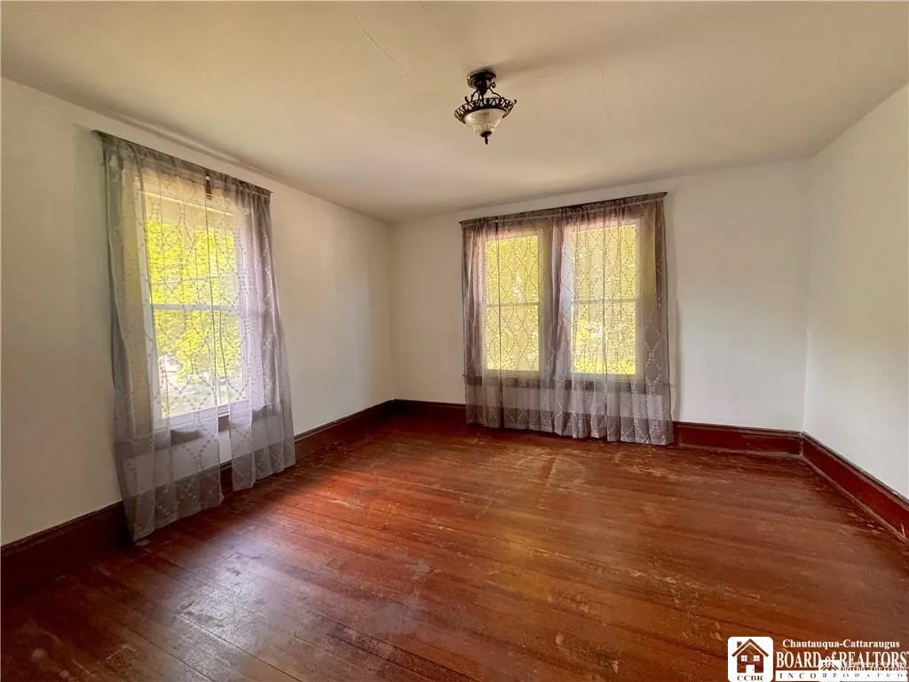 1171, Jamestown, New York 14701, Jamestown, New York 14701, 4 Bedroom Bedrooms, ,2 BathroomBathrooms,Residential,For Sale,1171, Jamestown, New York 14701,0,R1723794