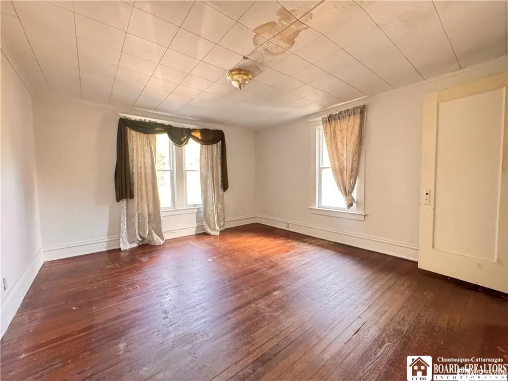 1171, Jamestown, New York 14701, Jamestown, New York 14701, 4 Bedroom Bedrooms, ,2 BathroomBathrooms,Residential,For Sale,1171, Jamestown, New York 14701,0,R1723794