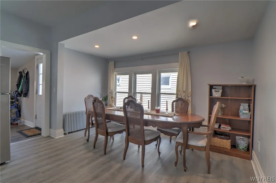 31 Alpine Place, Cheektowaga, New York 14225, Cheektowaga, New York 14225, 2 Bedroom Bedrooms, 6 Room Rooms,1 BathroomBathrooms,Residential,For Sale,31 Alpine Place, Cheektowaga, New York 14225,0,B1724915