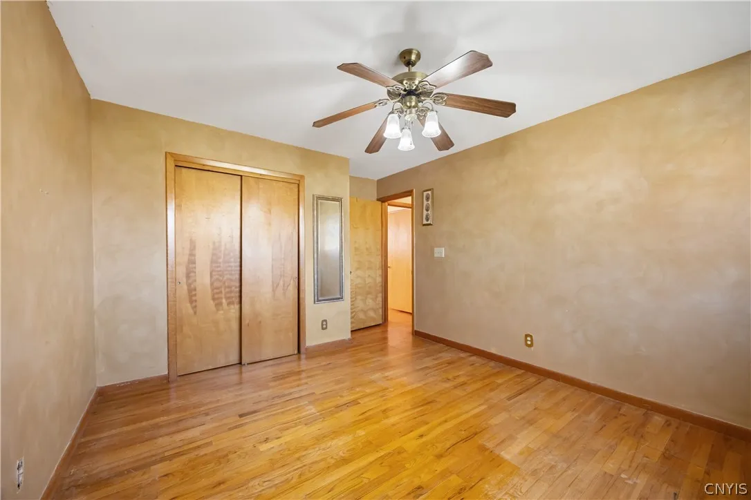 4238 Black Oak Circle, Clay, New York 13088, Clay, New York 13088, 4 Bedroom Bedrooms, 7 Room Rooms,2 BathroomBathrooms,Residential,For Sale,4238 Black Oak Circle, Clay, New York 13088,0,S1724866
