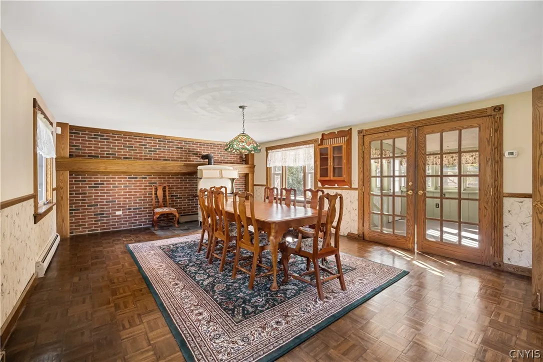 4238 Black Oak Circle, Clay, New York 13088, Clay, New York 13088, 4 Bedroom Bedrooms, 7 Room Rooms,2 BathroomBathrooms,Residential,For Sale,4238 Black Oak Circle, Clay, New York 13088,0,S1724866
