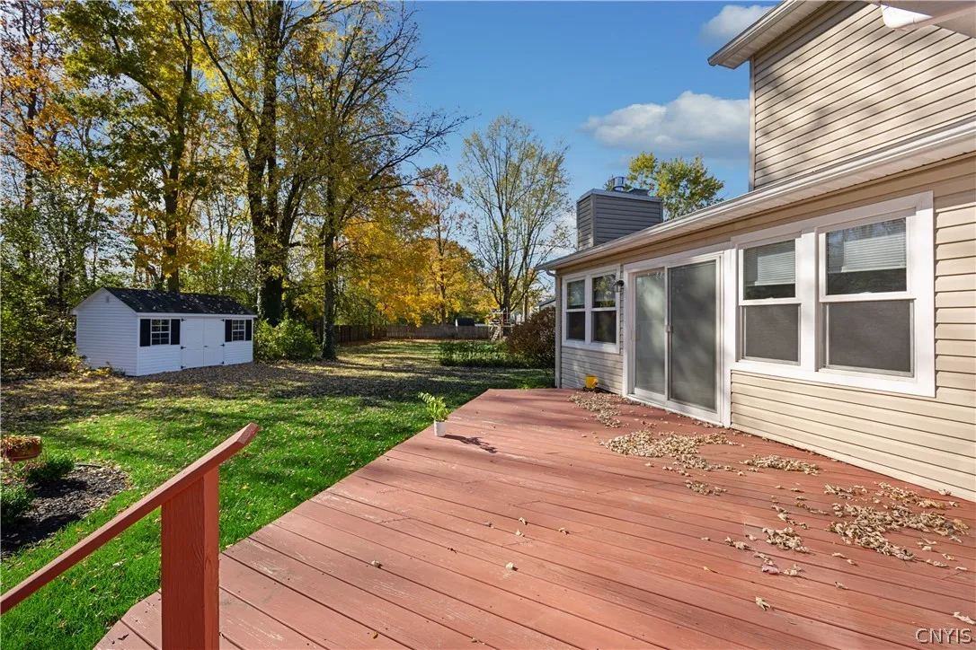 4238 Black Oak Circle, Clay, New York 13088, Clay, New York 13088, 4 Bedroom Bedrooms, 7 Room Rooms,2 BathroomBathrooms,Residential,For Sale,4238 Black Oak Circle, Clay, New York 13088,0,S1724866