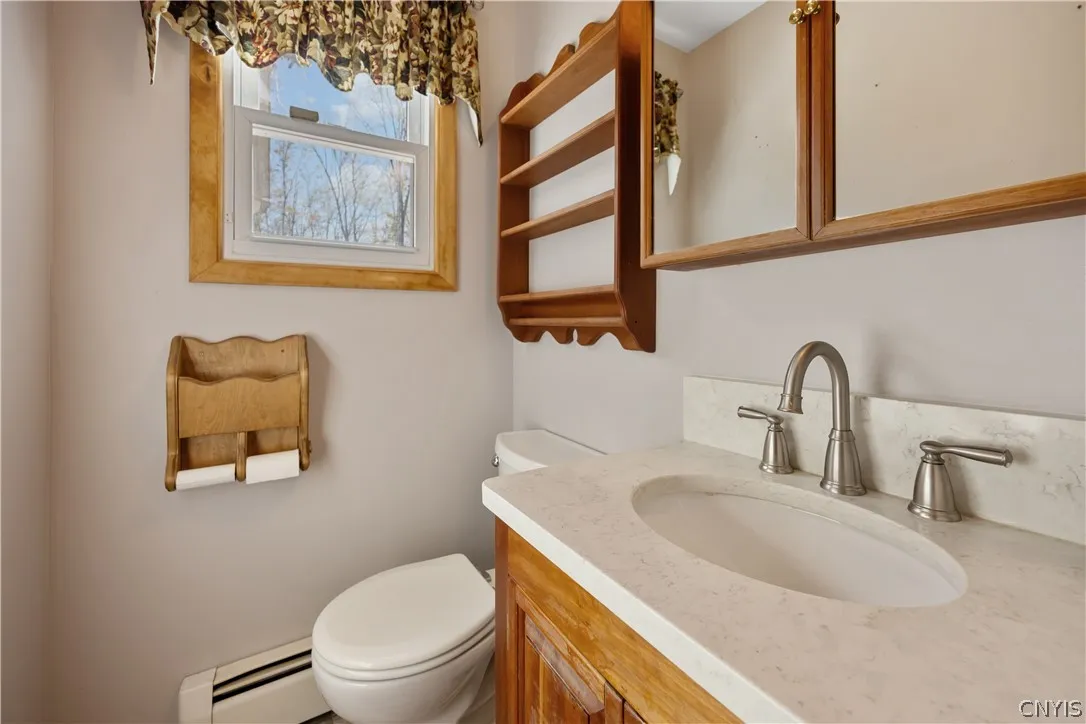 4238 Black Oak Circle, Clay, New York 13088, Clay, New York 13088, 4 Bedroom Bedrooms, 7 Room Rooms,2 BathroomBathrooms,Residential,For Sale,4238 Black Oak Circle, Clay, New York 13088,0,S1724866