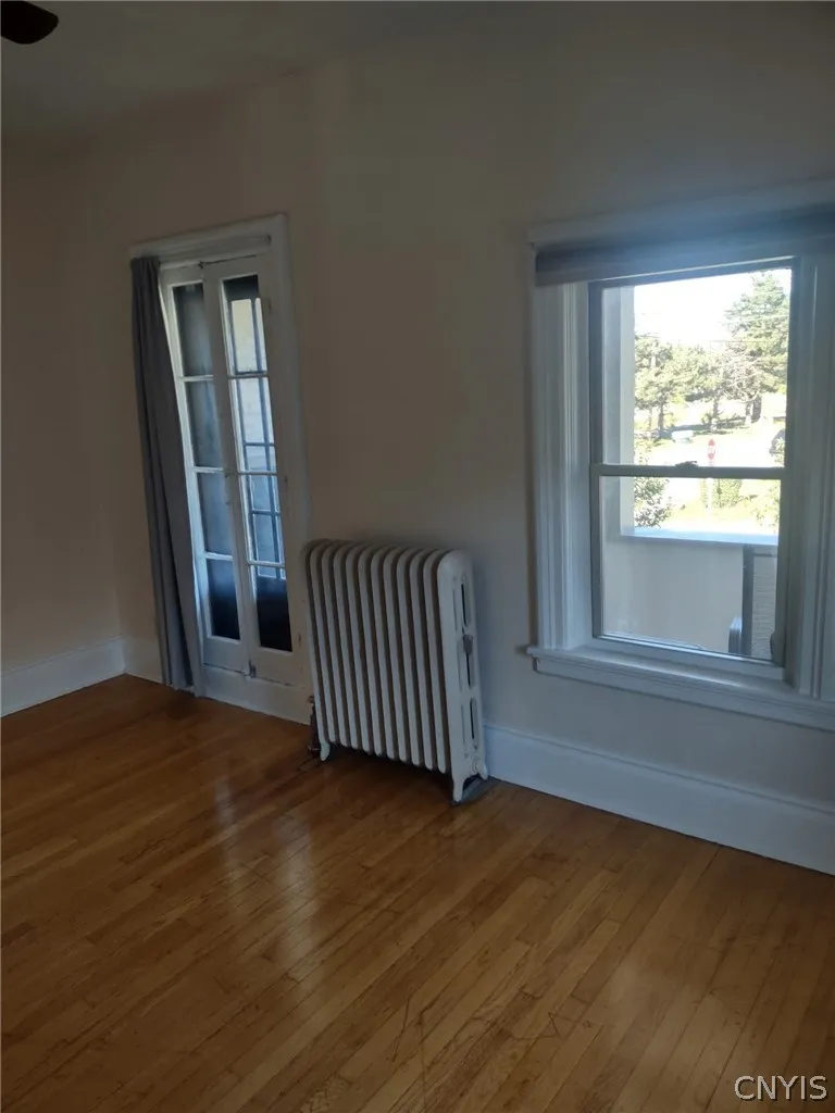 1025 Milton Avenue 2, Syracuse, New York 13204, Syracuse, New York 13204, 3 Bedroom Bedrooms, 8 Room Rooms,1 BathroomBathrooms,Residential Lease,For Rent,1025 Milton Avenue 2, Syracuse, New York 13204,0,S1724509
