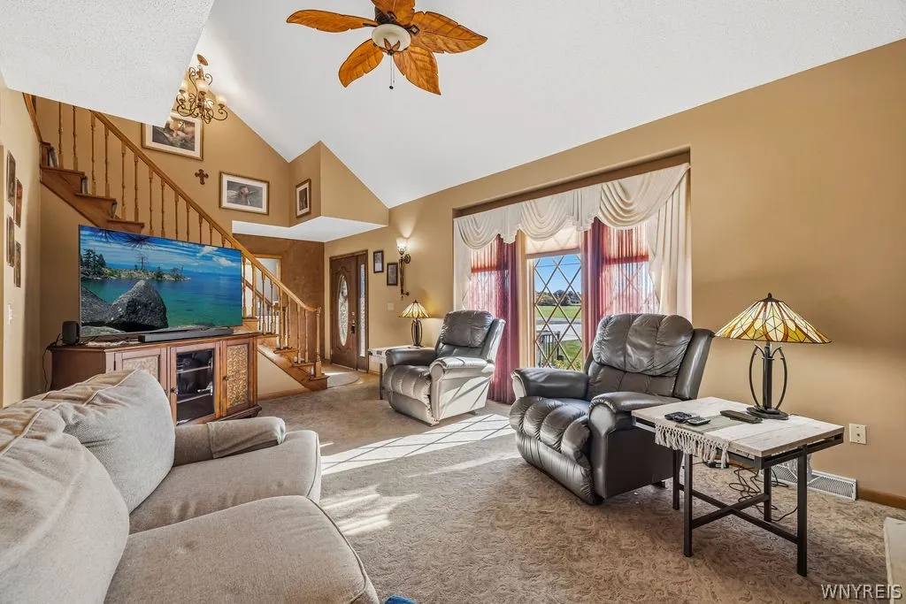 1069 Upper Mountain Road, Lewiston, New York 14092, Lewiston, New York 14092, 3 Bedroom Bedrooms, 8 Room Rooms,3 BathroomBathrooms,Residential,For Sale,1069 Upper Mountain Road, Lewiston, New York 14092,0,B1719465