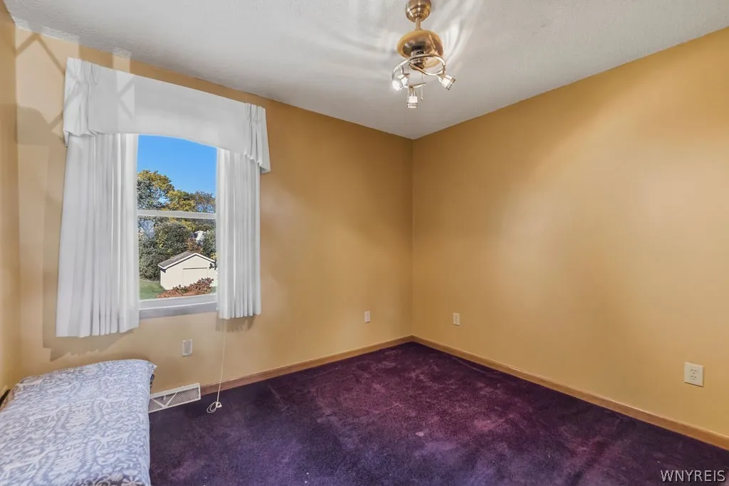 1069 Upper Mountain Road, Lewiston, New York 14092, Lewiston, New York 14092, 3 Bedroom Bedrooms, 8 Room Rooms,3 BathroomBathrooms,Residential,For Sale,1069 Upper Mountain Road, Lewiston, New York 14092,0,B1719465