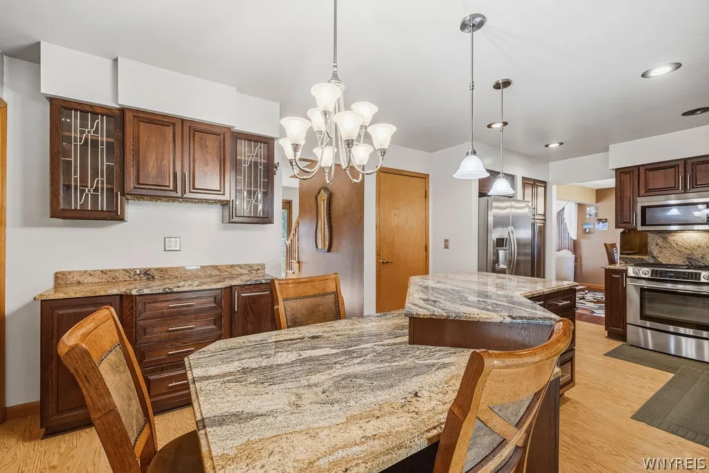 1069 Upper Mountain Road, Lewiston, New York 14092, Lewiston, New York 14092, 3 Bedroom Bedrooms, 8 Room Rooms,3 BathroomBathrooms,Residential,For Sale,1069 Upper Mountain Road, Lewiston, New York 14092,0,B1719465