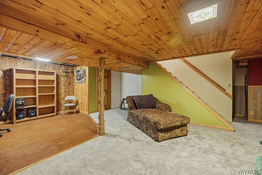 1069 Upper Mountain Road, Lewiston, New York 14092, Lewiston, New York 14092, 3 Bedroom Bedrooms, 8 Room Rooms,3 BathroomBathrooms,Residential,For Sale,1069 Upper Mountain Road, Lewiston, New York 14092,0,B1719465