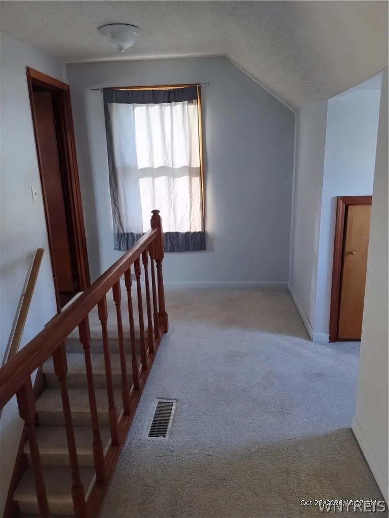 1287 89th Street, Niagara Falls, New York 14304, Niagara Falls, New York 14304, 4 Bedroom Bedrooms, 7 Room Rooms,1 BathroomBathrooms,Residential,For Sale,1287 89th Street, Niagara Falls, New York 14304,0,B1724513