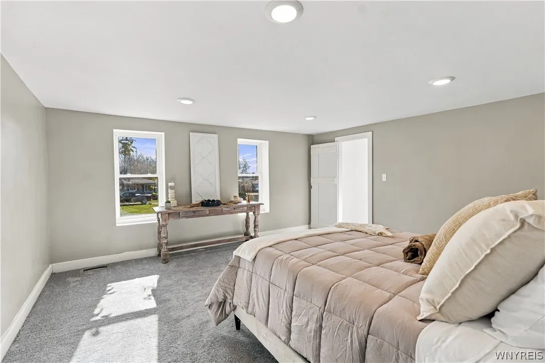 15545 Ridge Road West, Murray, New York 14477, Murray, New York 14477, 5 Bedroom Bedrooms, 9 Room Rooms,2 BathroomBathrooms,Residential,For Sale,15545 Ridge Road West, Murray, New York 14477,0,B1723323