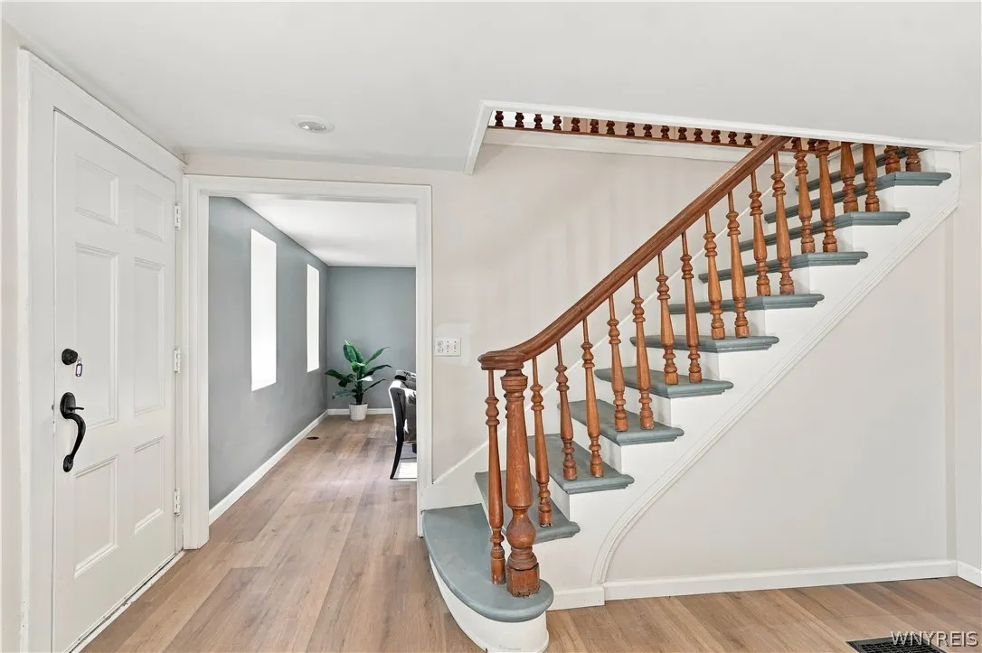 15545 Ridge Road West, Murray, New York 14477, Murray, New York 14477, 5 Bedroom Bedrooms, 9 Room Rooms,2 BathroomBathrooms,Residential,For Sale,15545 Ridge Road West, Murray, New York 14477,0,B1723323