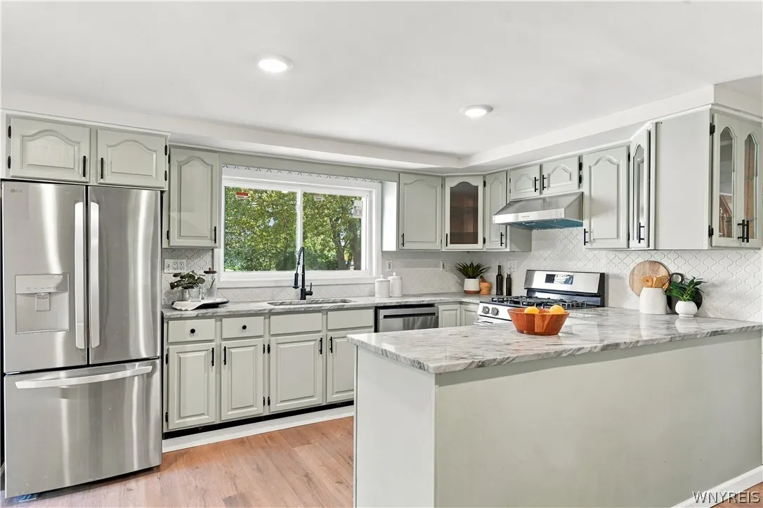 15545 Ridge Road West, Murray, New York 14477, Murray, New York 14477, 5 Bedroom Bedrooms, 9 Room Rooms,2 BathroomBathrooms,Residential,For Sale,15545 Ridge Road West, Murray, New York 14477,0,B1723323