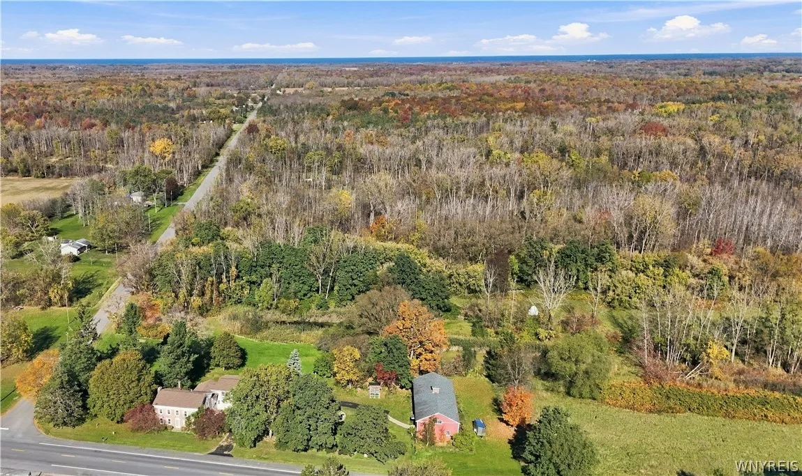15545 Ridge Road West, Murray, New York 14477, Murray, New York 14477, 5 Bedroom Bedrooms, 9 Room Rooms,2 BathroomBathrooms,Residential,For Sale,15545 Ridge Road West, Murray, New York 14477,0,B1723323