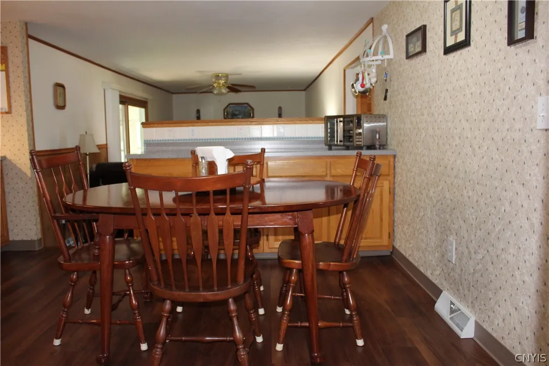 5426 Carina Circle, Clay, New York 13041, Clay, New York 13041, 4 Bedroom Bedrooms, 9 Room Rooms,2 BathroomBathrooms,Residential,For Sale,5426 Carina Circle, Clay, New York 13041,0,S1724524