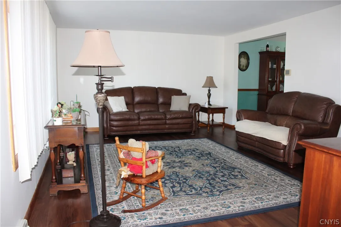 5426 Carina Circle, Clay, New York 13041, Clay, New York 13041, 4 Bedroom Bedrooms, 9 Room Rooms,2 BathroomBathrooms,Residential,For Sale,5426 Carina Circle, Clay, New York 13041,0,S1724524