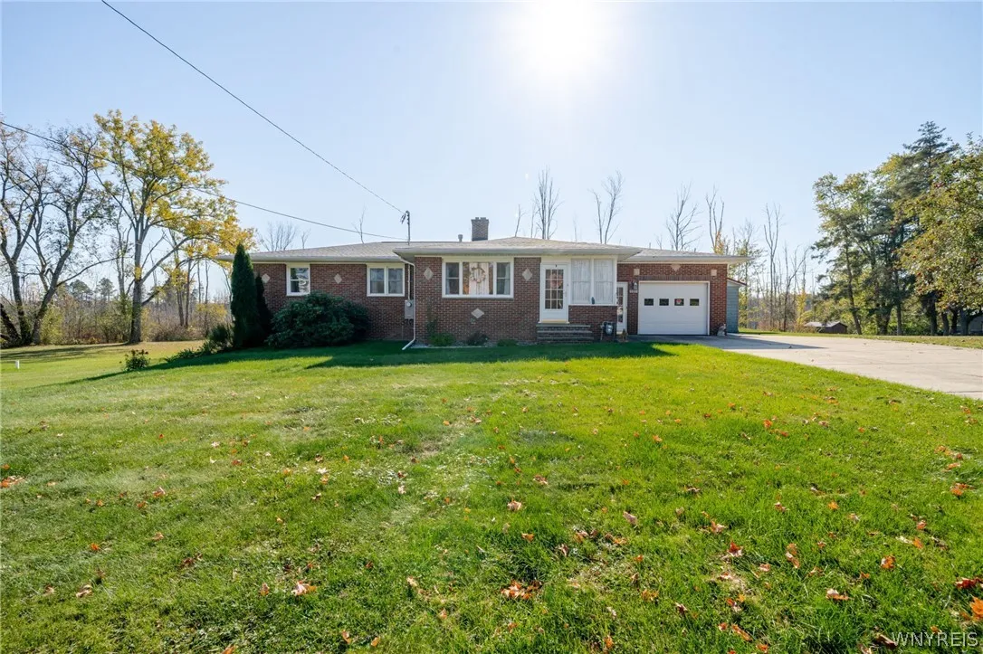 2307 March Road, Eden, New York 14057, Eden, New York 14057, 3 Bedroom Bedrooms, 6 Room Rooms,2 BathroomBathrooms,Residential,For Sale,2307 March Road, Eden, New York 14057,0,B1721730