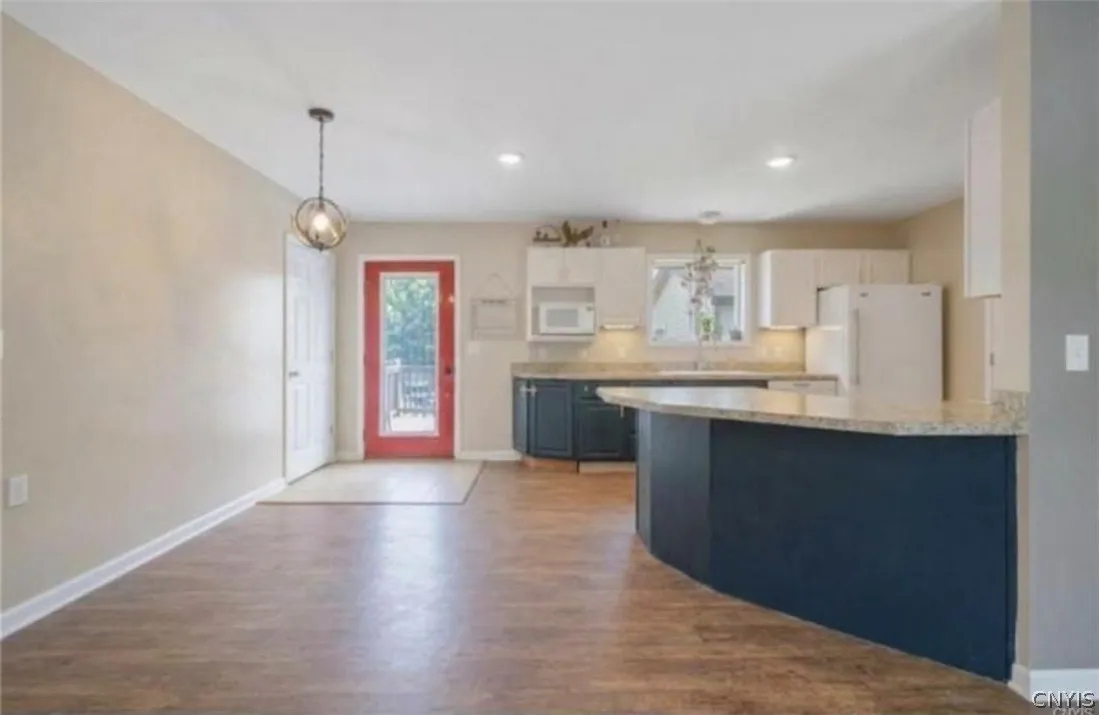 31 Franklin Avenue, Oswego, New York 13126, Oswego, New York 13126, 3 Bedroom Bedrooms, 8 Room Rooms,2 BathroomBathrooms,Residential Lease,For Rent,31 Franklin Avenue, Oswego, New York 13126,0,S1724245