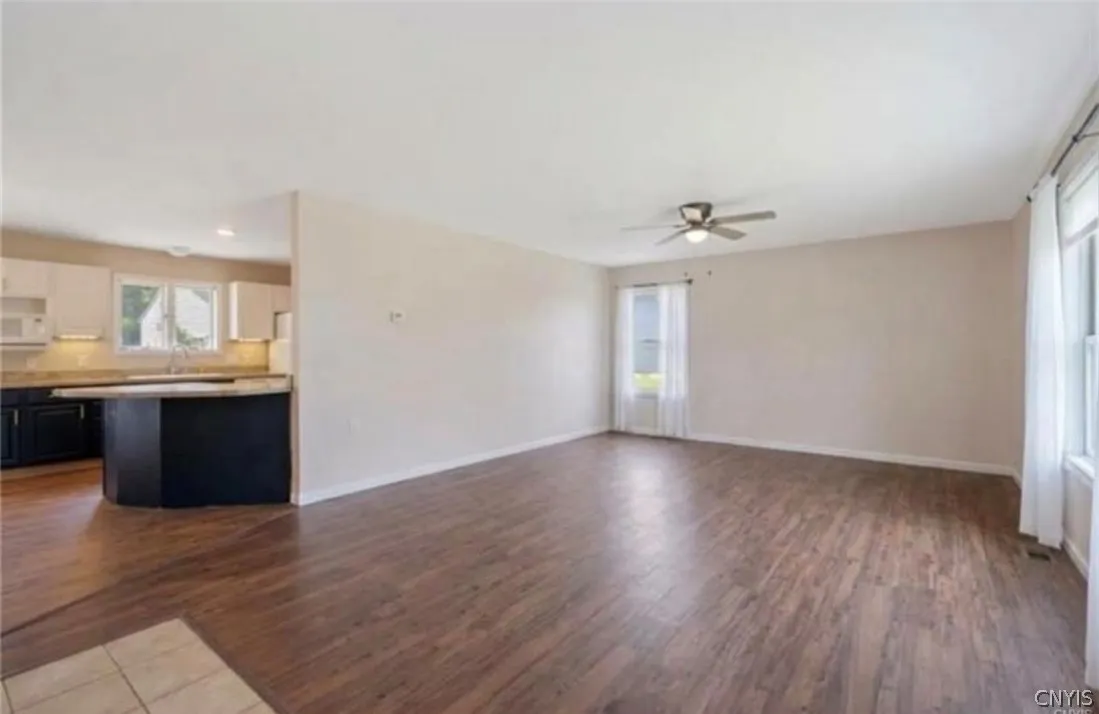 31 Franklin Avenue, Oswego, New York 13126, Oswego, New York 13126, 3 Bedroom Bedrooms, 8 Room Rooms,2 BathroomBathrooms,Residential Lease,For Rent,31 Franklin Avenue, Oswego, New York 13126,0,S1724245