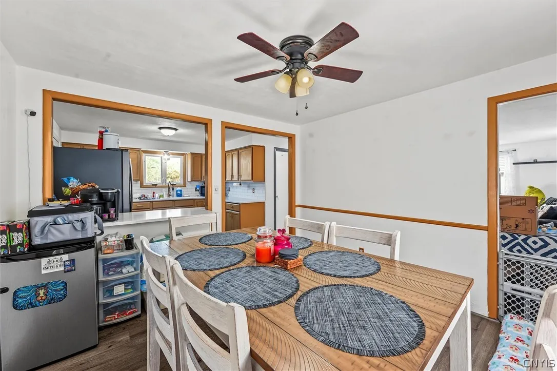 114 Maclaughlin Street, Camillus, New York 13031, Camillus, New York 13031, 3 Bedroom Bedrooms, 7 Room Rooms,2 BathroomBathrooms,Residential,For Sale,114 Maclaughlin Street, Camillus, New York 13031,0,S1724825